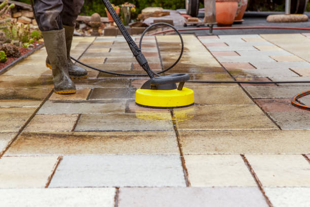 Best Sign and Awning Cleaning  in Kalona, IA